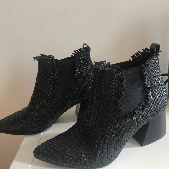 Pons Quintana womens ankle booties with fringe - Picture 4 of 8